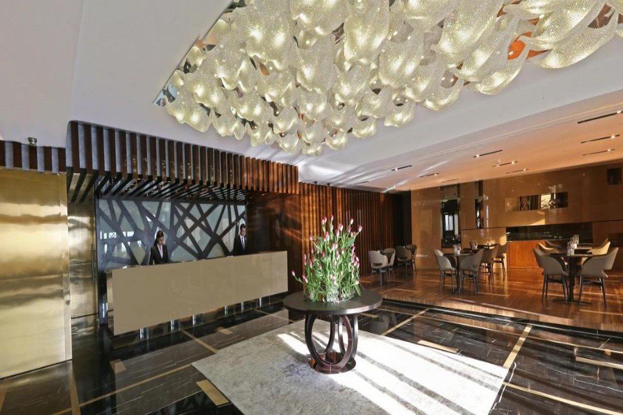 Hotel Lancaster Plaza Beyrouth Extérieur photo Lobby