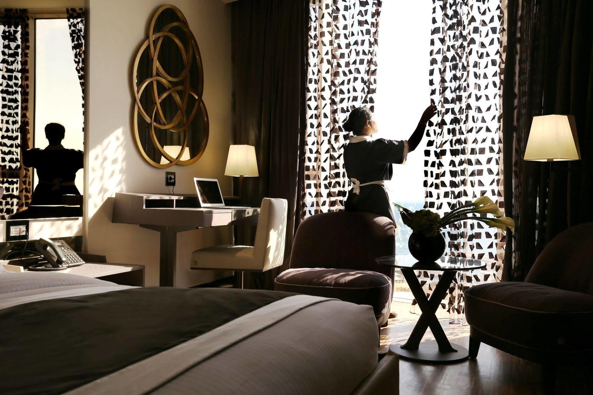 Hotel Lancaster Plaza Beyrouth Extérieur photo A room at the Mandarin Oriental, Munich