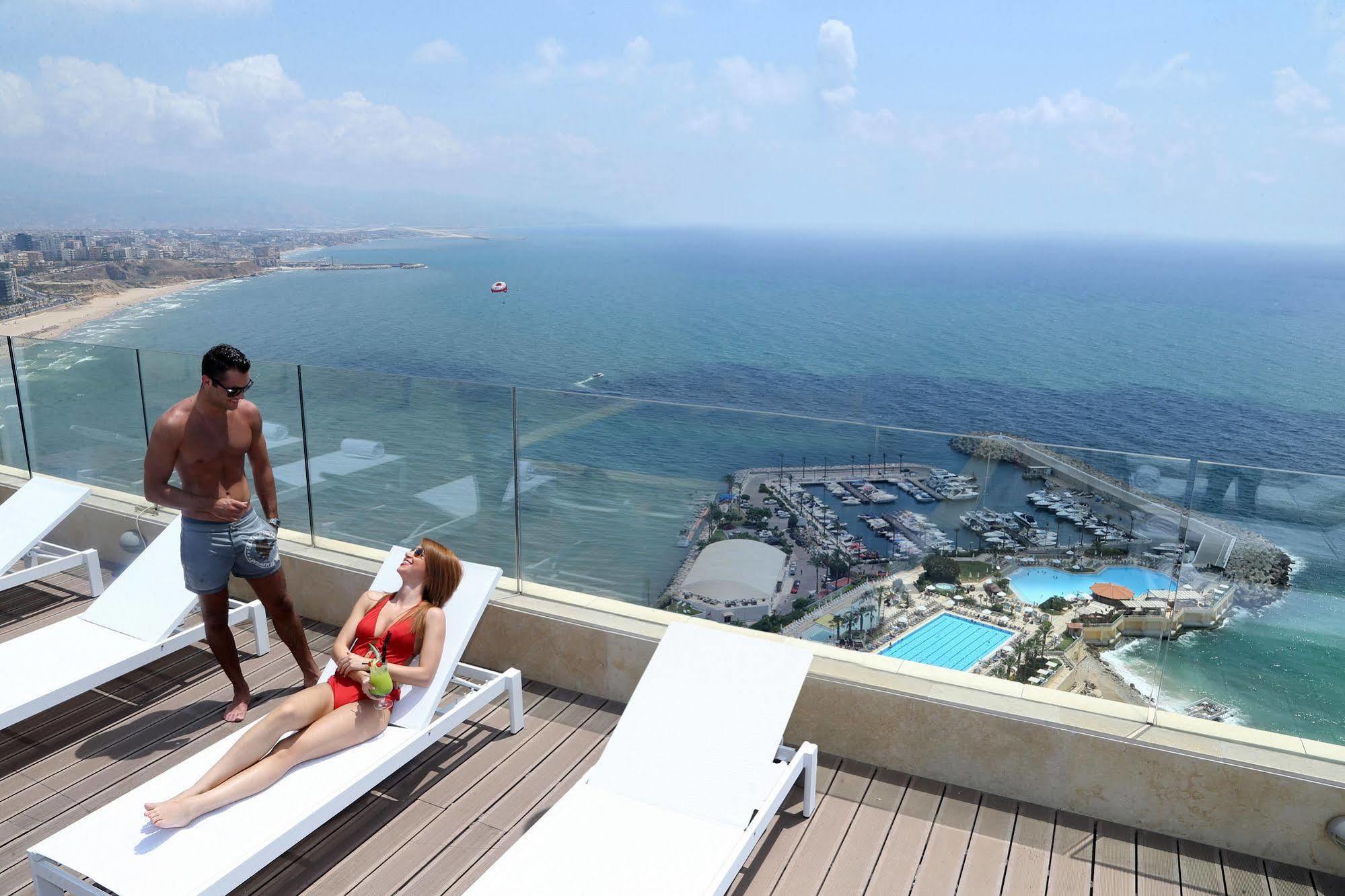Hotel Lancaster Plaza Beyrouth Extérieur photo View from the rooftop