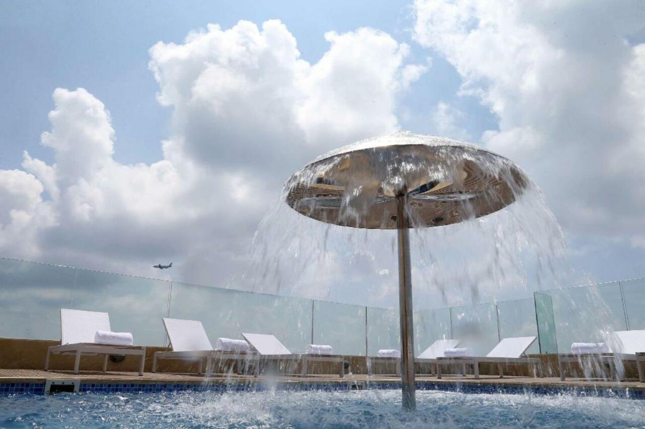 Hotel Lancaster Plaza Beyrouth Extérieur photo Fountain at the Marina Bay Sands
